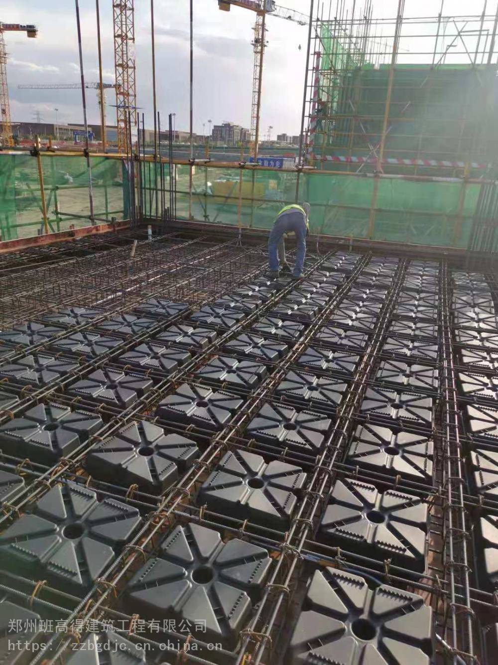 江蘇GBF薄壁方箱 現澆空心板內模的創(chuàng)新應用與電線建材的協同銷售策略